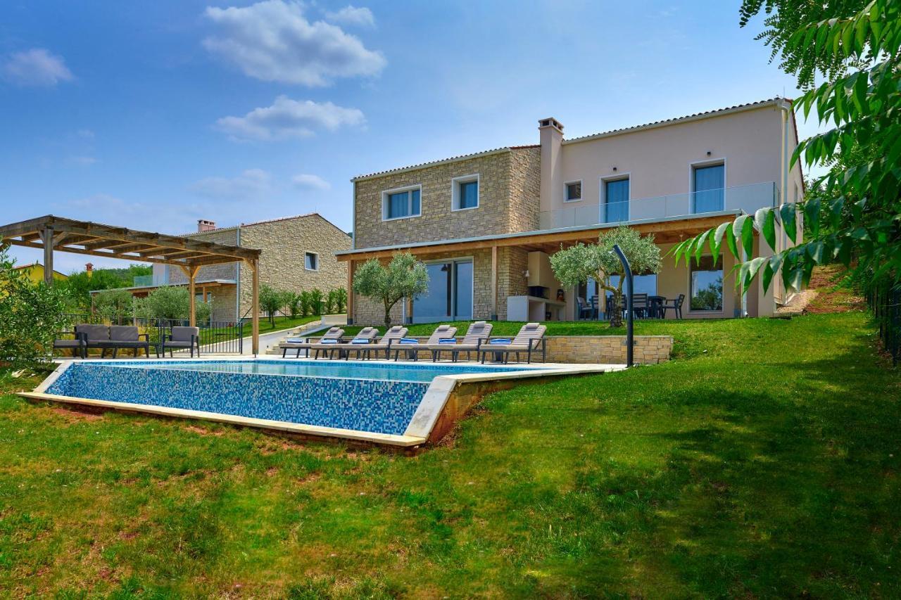 Motovun Villas ภายนอก รูปภาพ