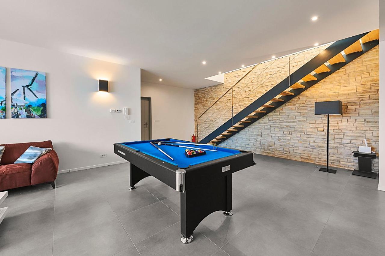 Motovun Villas ภายนอก รูปภาพ