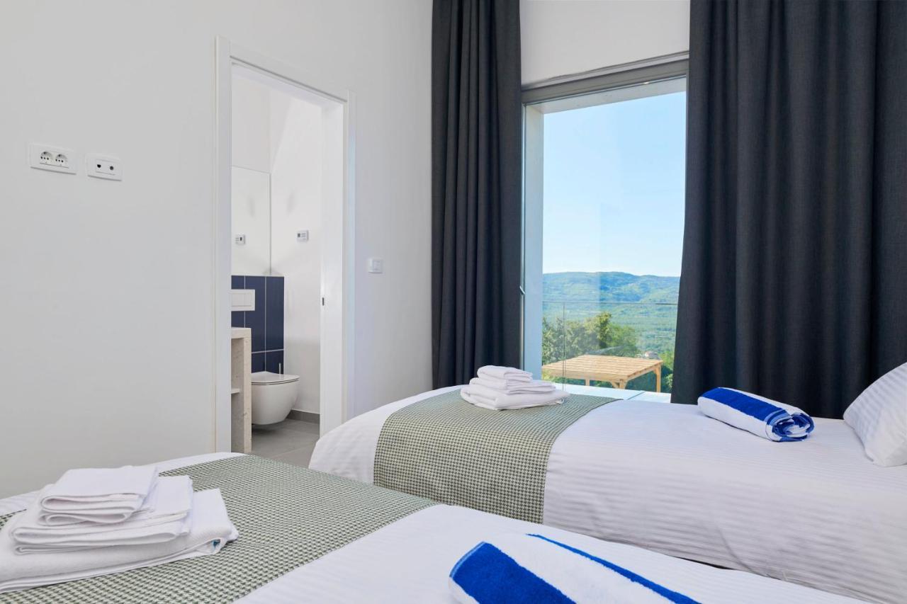 Motovun Villas ภายนอก รูปภาพ