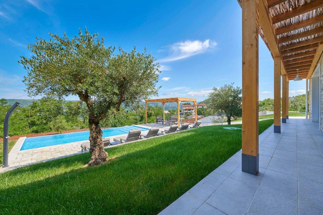 Motovun Villas ภายนอก รูปภาพ