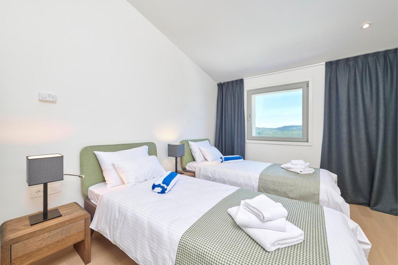 Motovun Villas ภายนอก รูปภาพ
