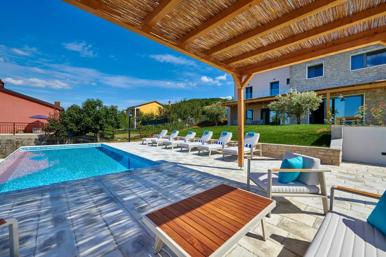 Motovun Villas ภายนอก รูปภาพ