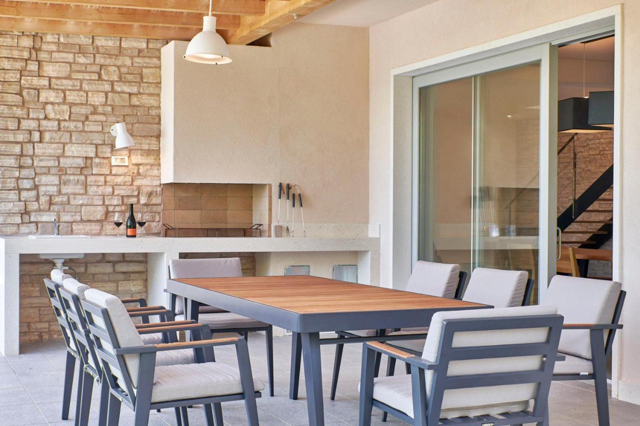 Motovun Villas ภายนอก รูปภาพ
