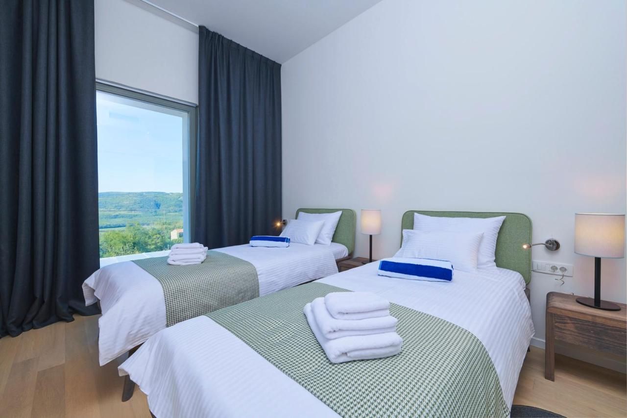 Motovun Villas ภายนอก รูปภาพ